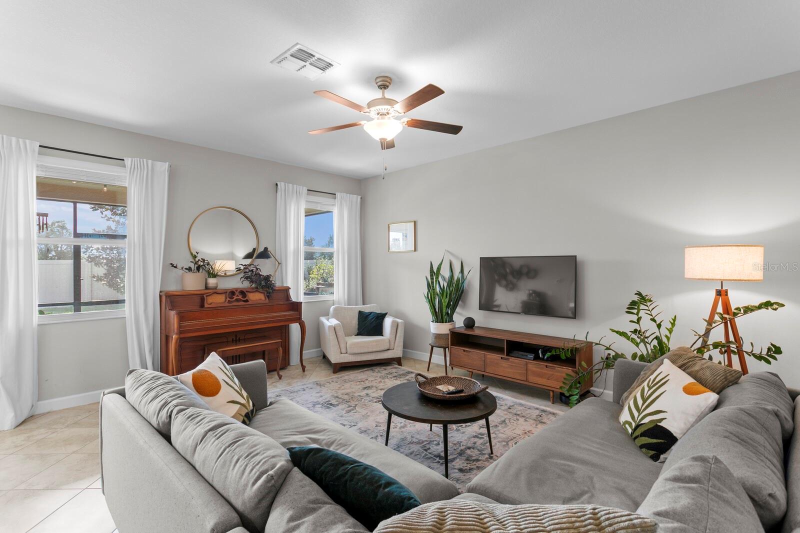 Listing photo id 4 for 11437 Chilly Water Court