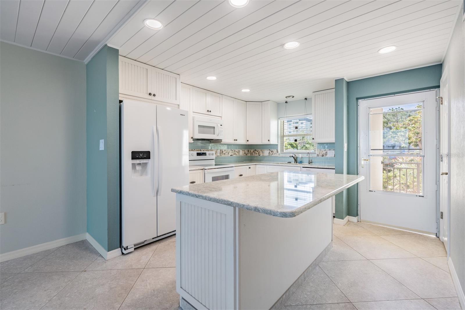 Image 7 of 60 For 9 Haig Place 104