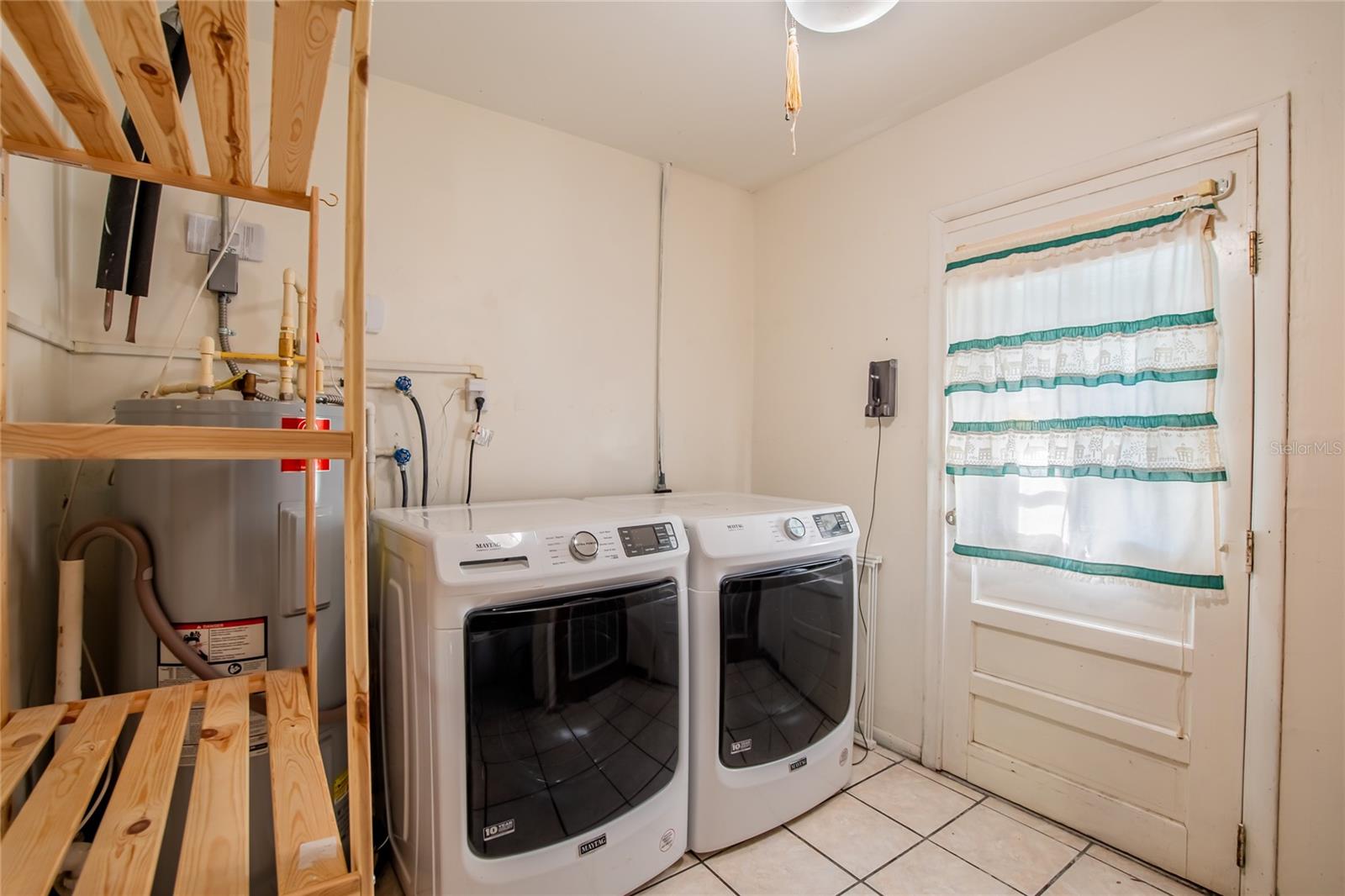 Image 24 of 24 For 806 Papaya Drive