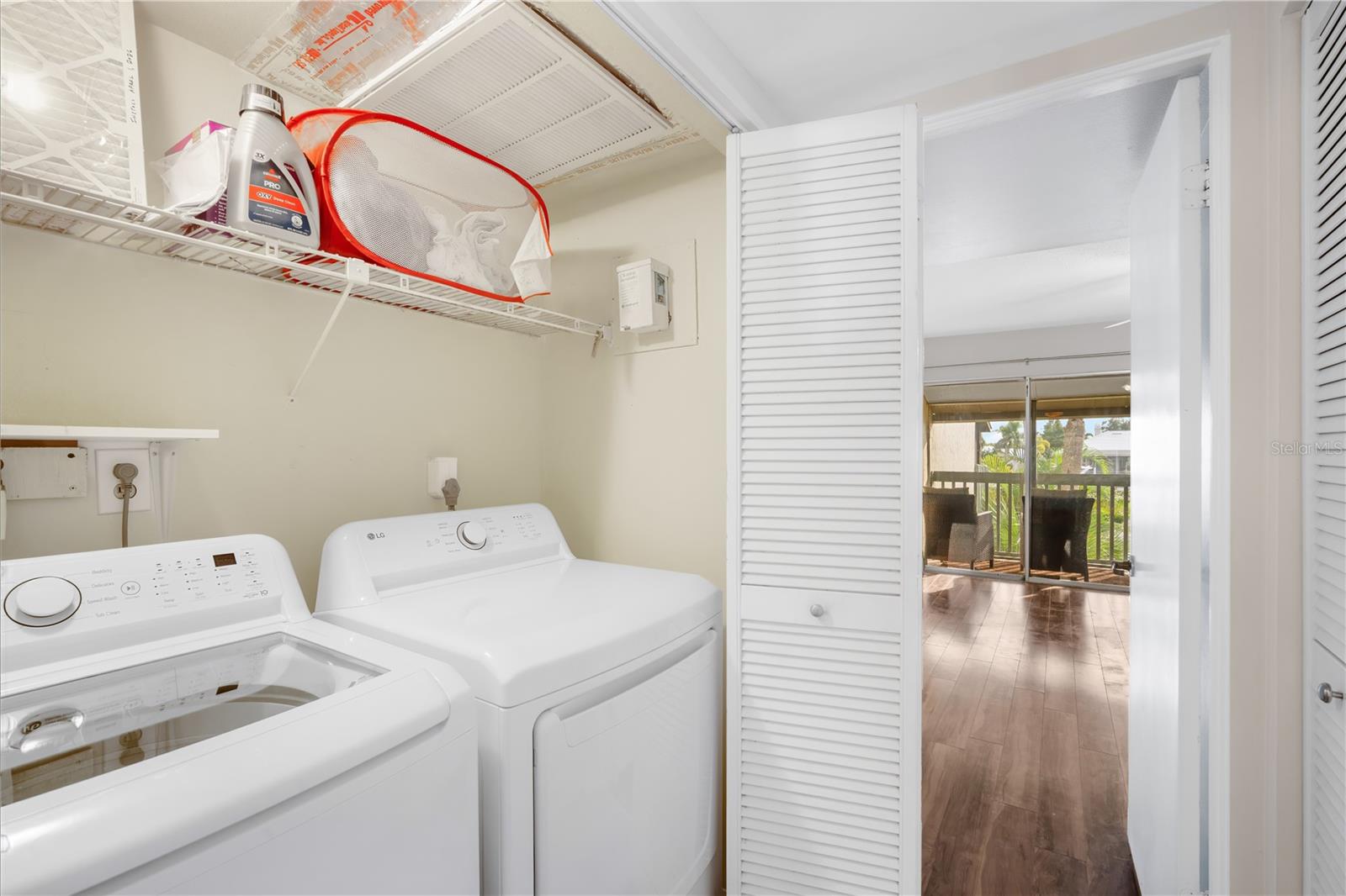 Image 12 of 27 For 1028 Apollo Beach Boulevard 17