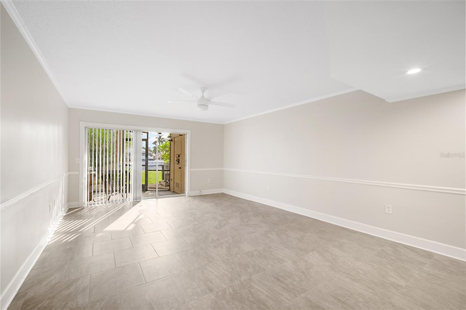 Image 7 of 27 For 1028 Apollo Beach Boulevard 17