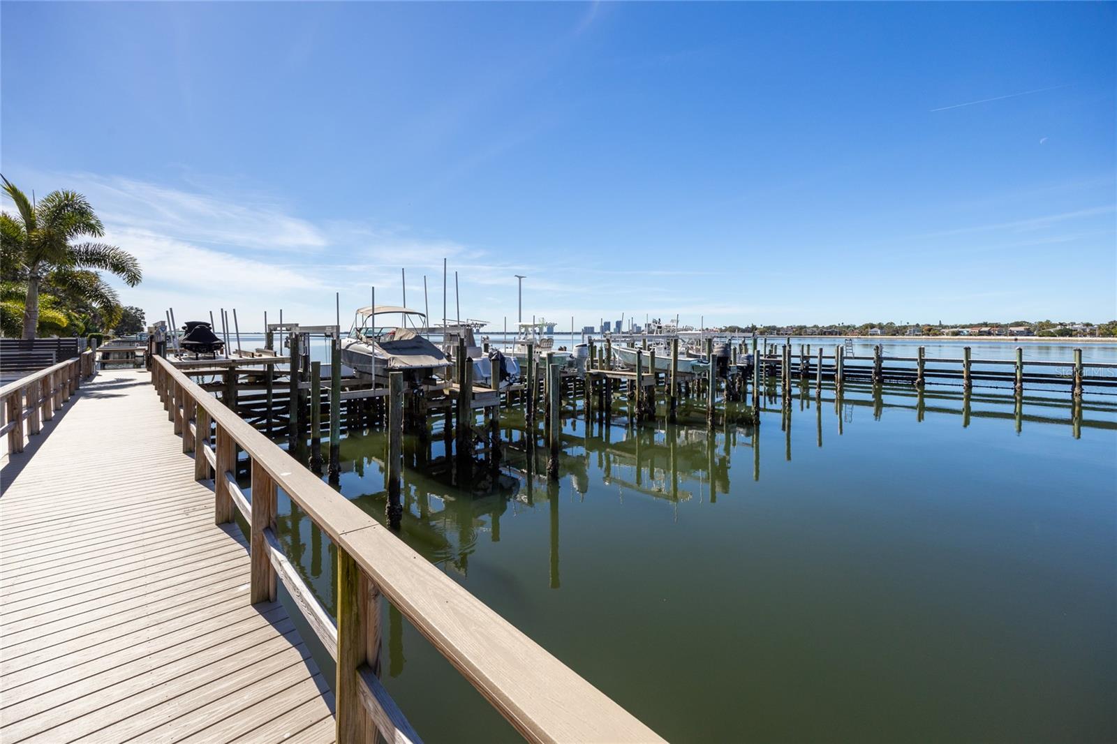 Image 43 of 44 For 2 Adalia Avenue 807