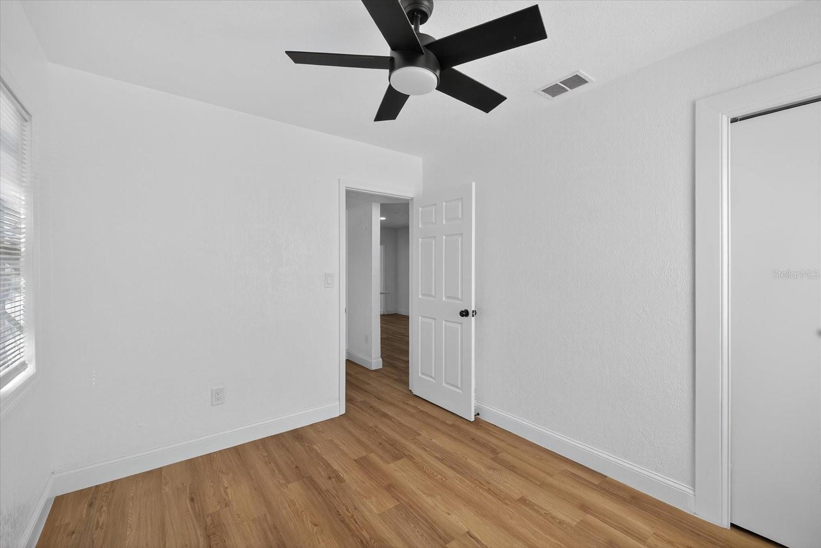 Image 27 of 44 For 3022 Meadow Street