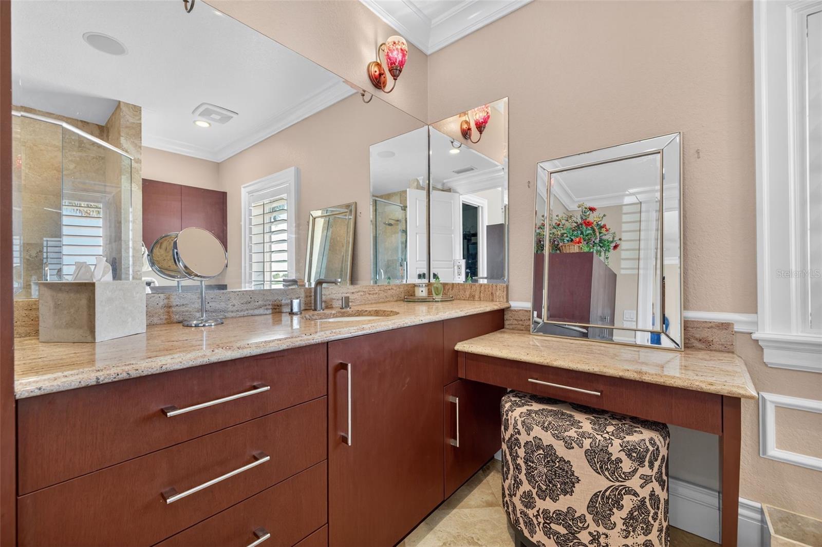 Image 32 of 48 For 2165 Louisa Drive