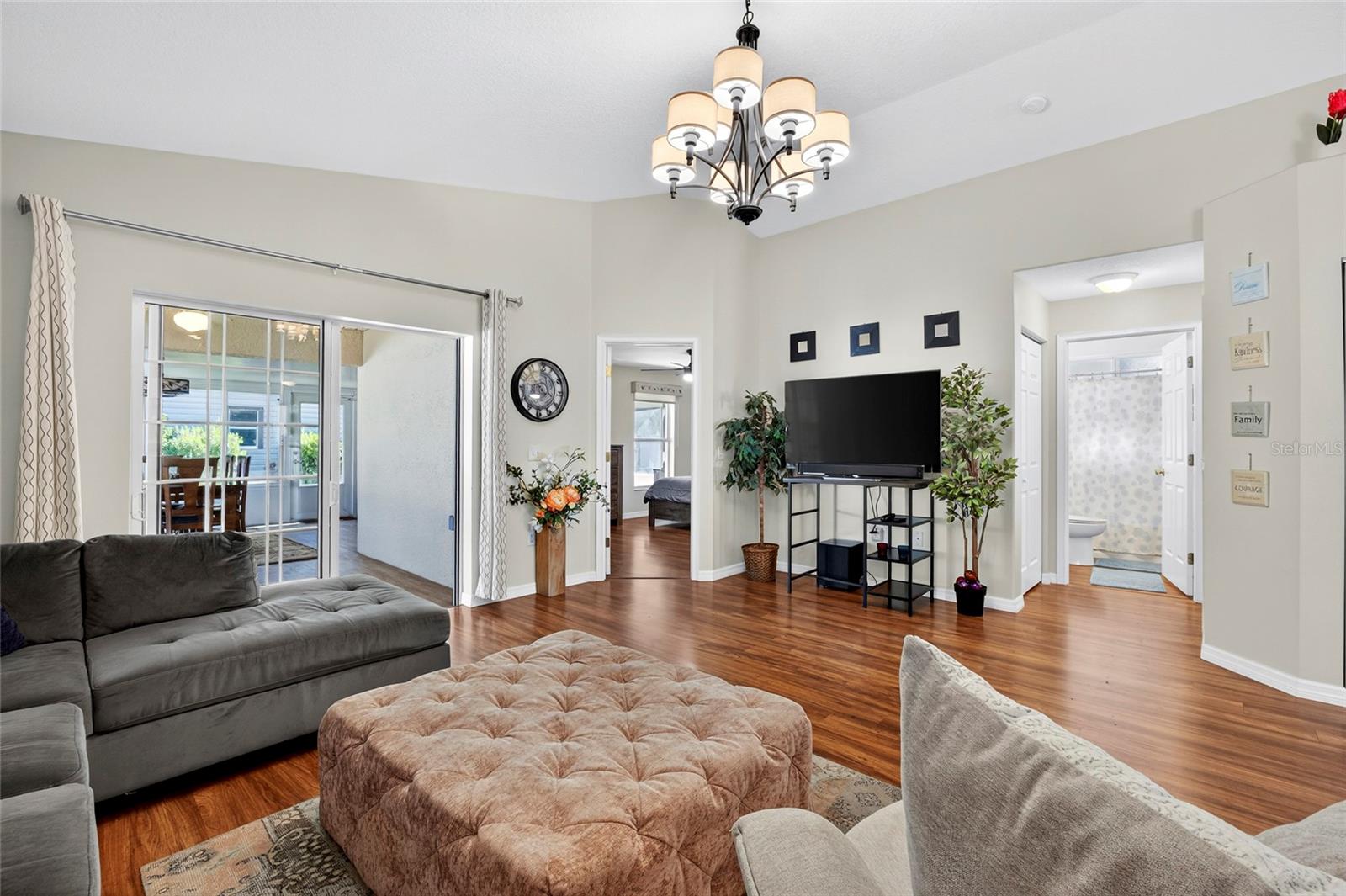 Image 7 of 27 For 22234 Bell Harbor Drive