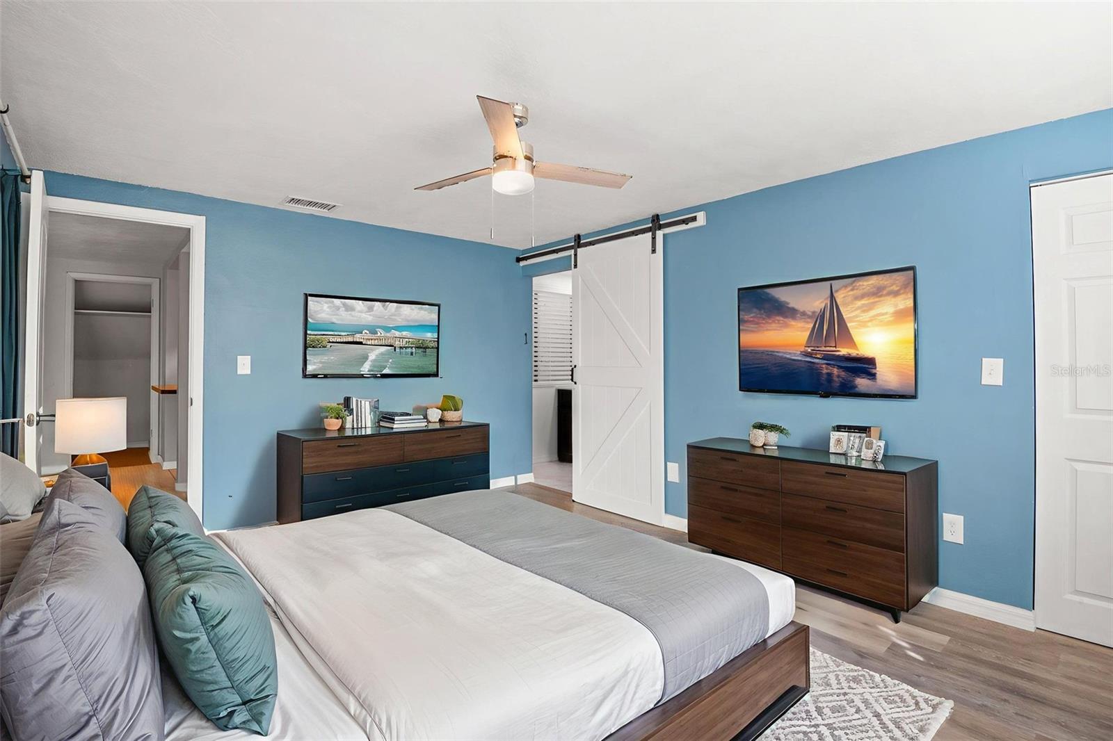 Image 25 of 37 For 7500 Rocky Point Drive