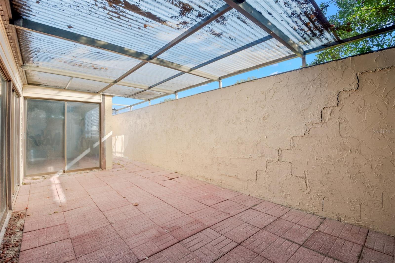 Image 29 of 37 For 7500 Rocky Point Drive