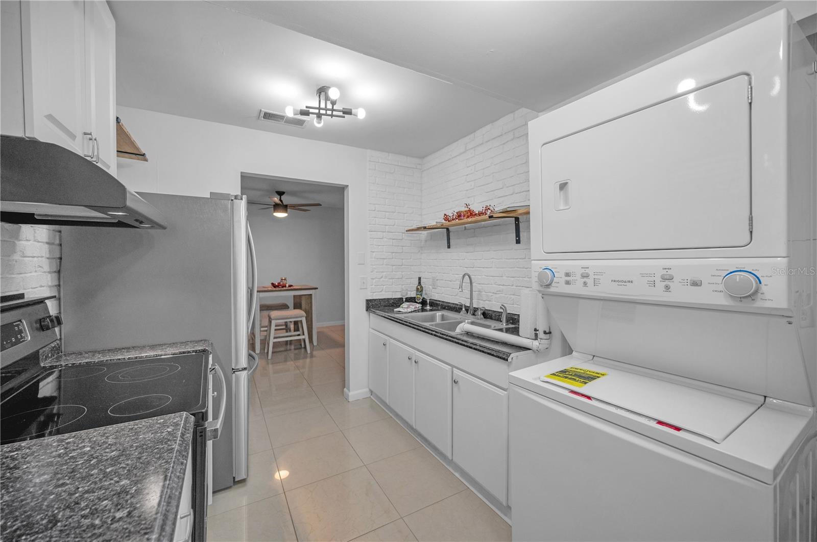 Image 12 of 57 For 24862 Us Highway 19 N 1205