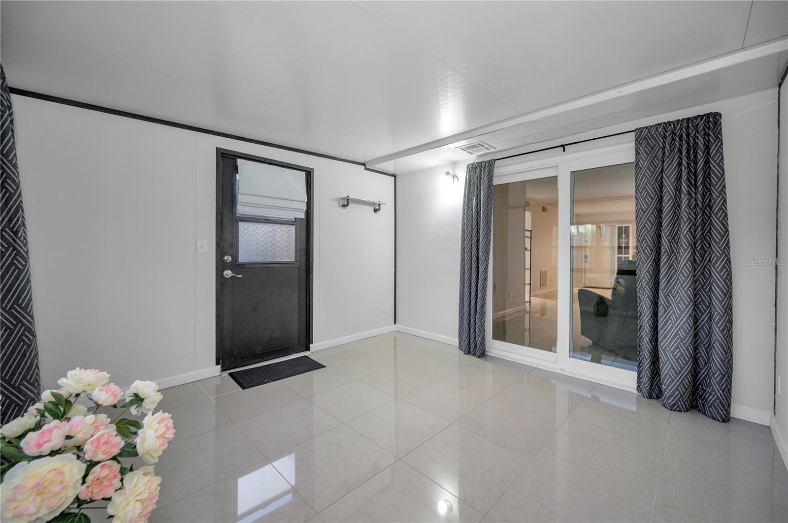 Image 23 of 57 For 24862 Us Highway 19 N 1205