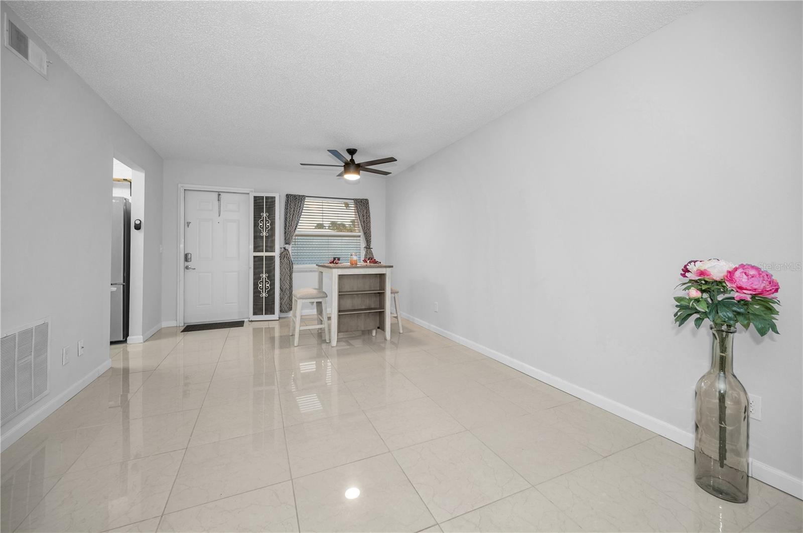 Image 33 of 57 For 24862 Us Highway 19 N 1205