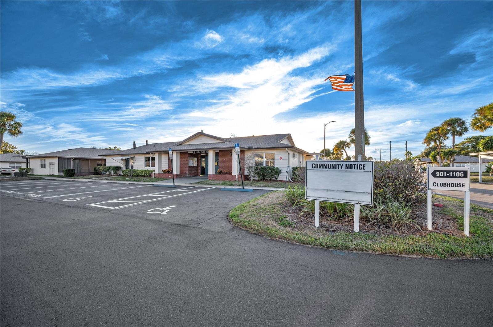 Image 41 of 57 For 24862 Us Highway 19 N 1205