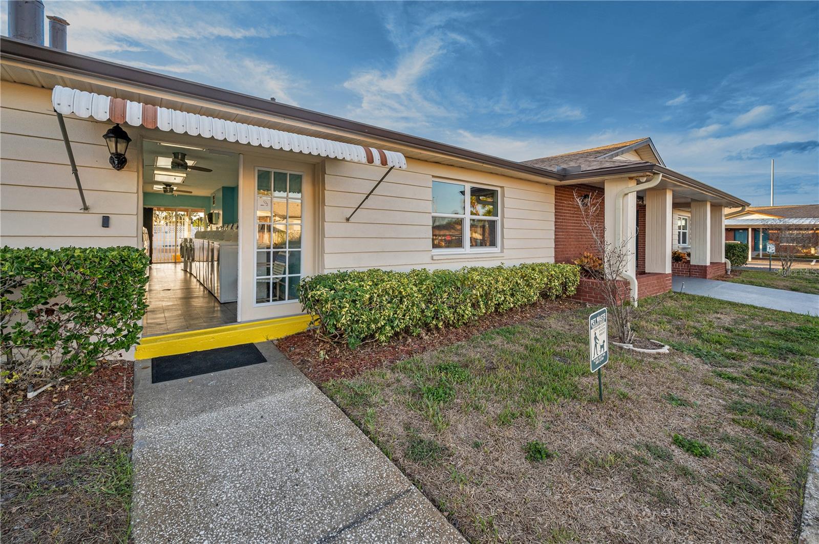 Image 42 of 57 For 24862 Us Highway 19 N 1205