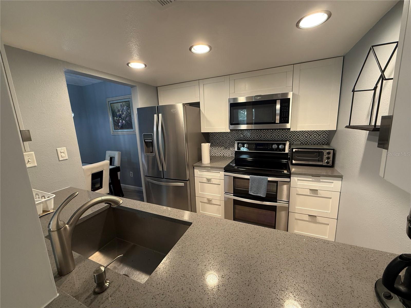 Image 6 of 28 For 4701 Joseph Court 248