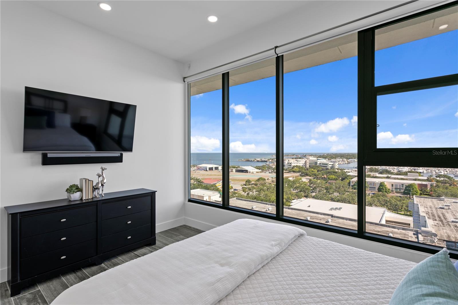 Image 16 of 55 For 199 Dali Boulevard Ph-2