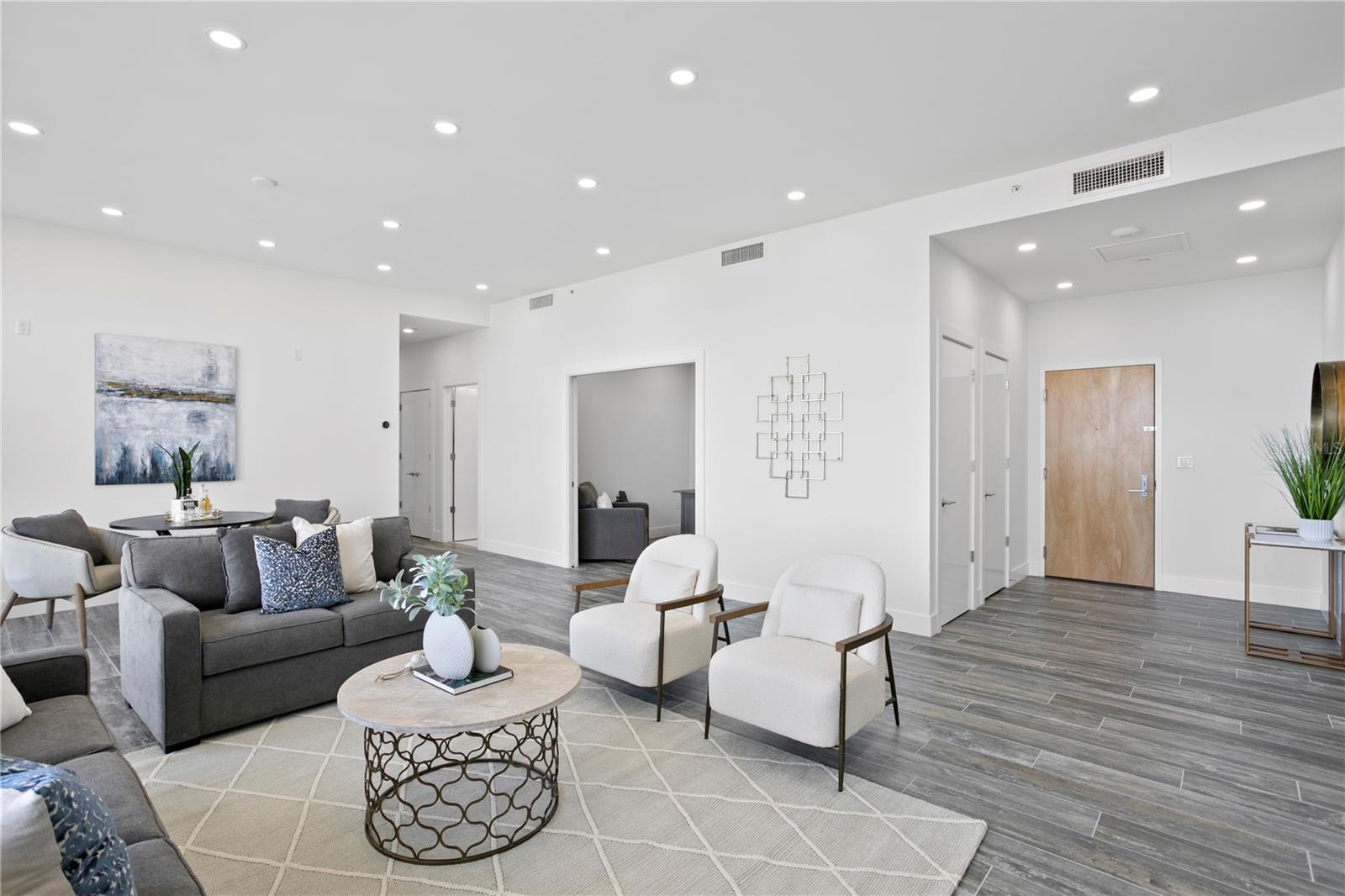 Image 18 of 55 For 199 Dali Boulevard Ph-2