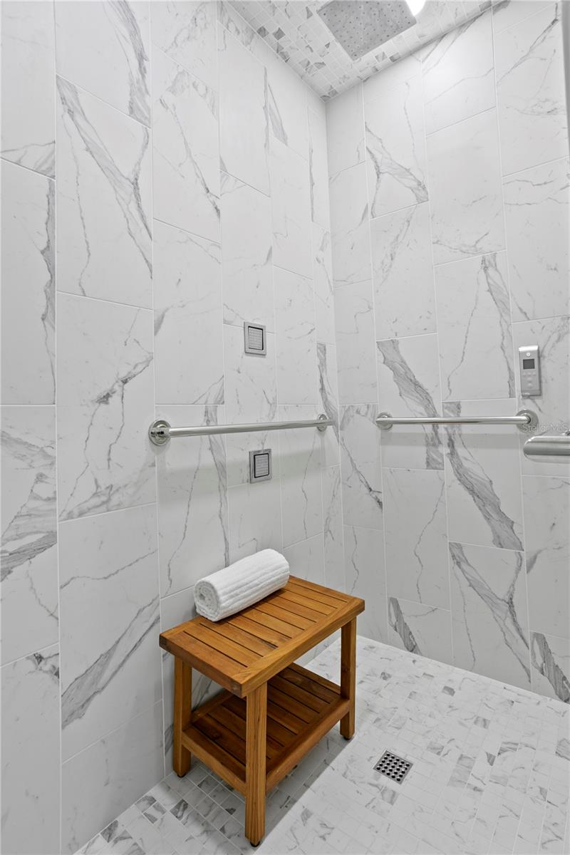 Image 23 of 55 For 199 Dali Boulevard Ph-2