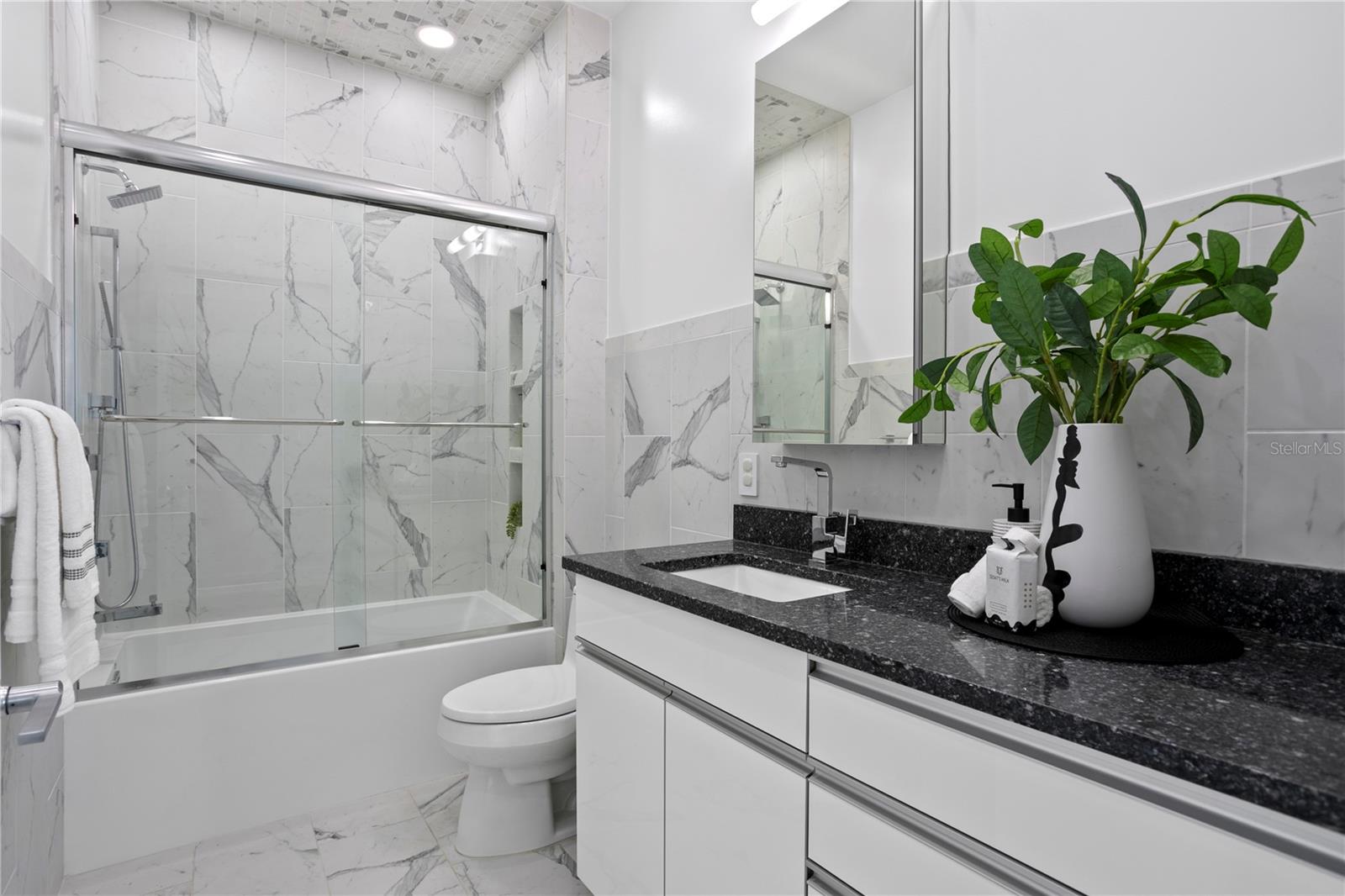 Image 27 of 55 For 199 Dali Boulevard Ph-2