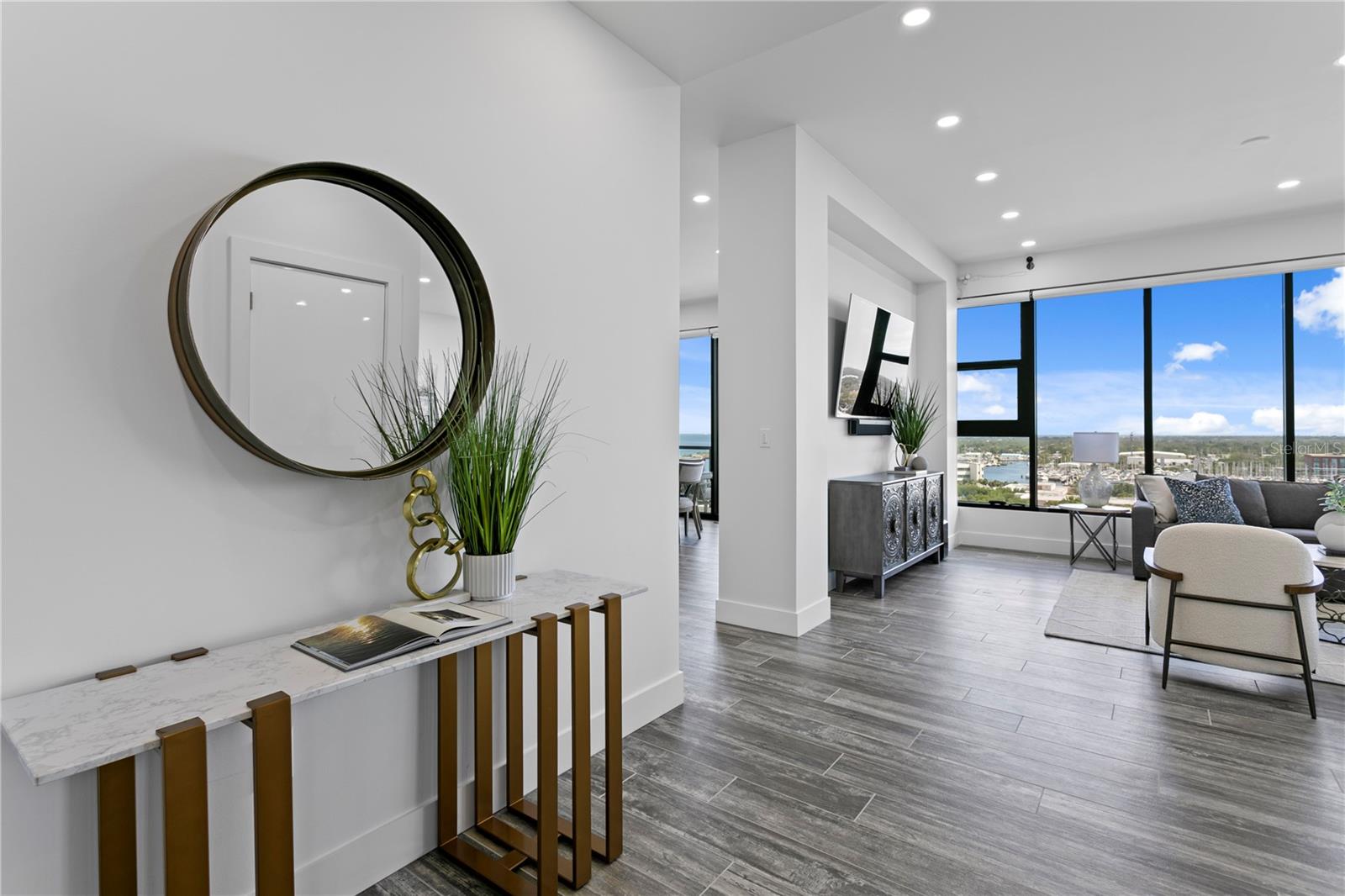 Image 3 of 55 For 199 Dali Boulevard Ph-2