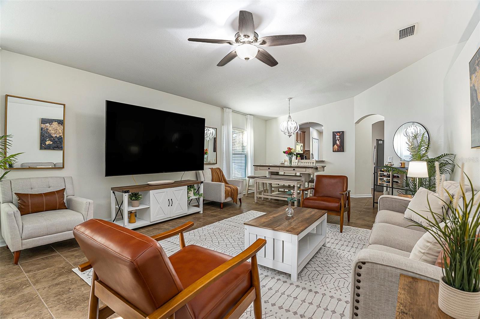 Image 13 of 30 For 9928 Torrisdale Loop