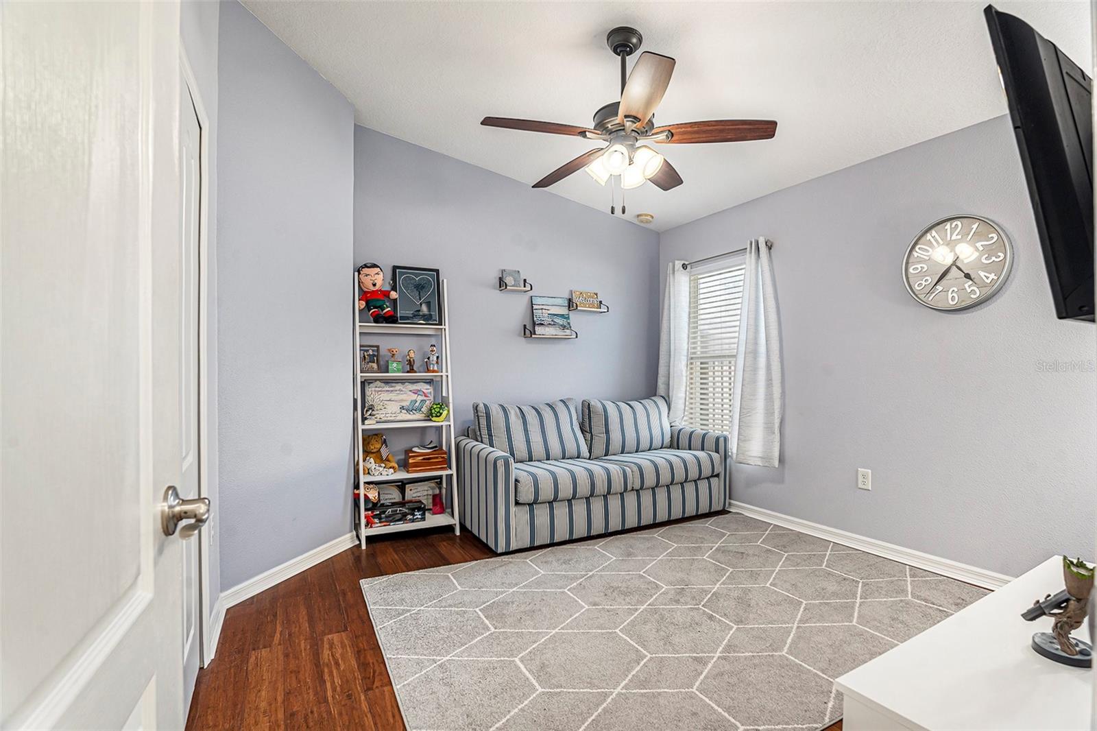 Image 23 of 30 For 9928 Torrisdale Loop