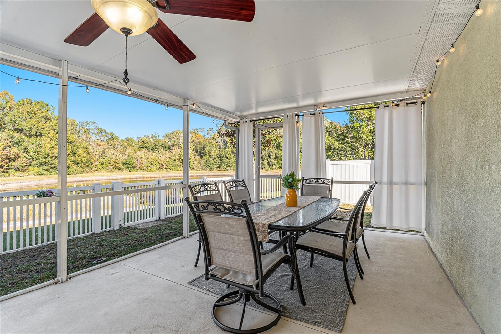 Image 27 of 30 For 9928 Torrisdale Loop