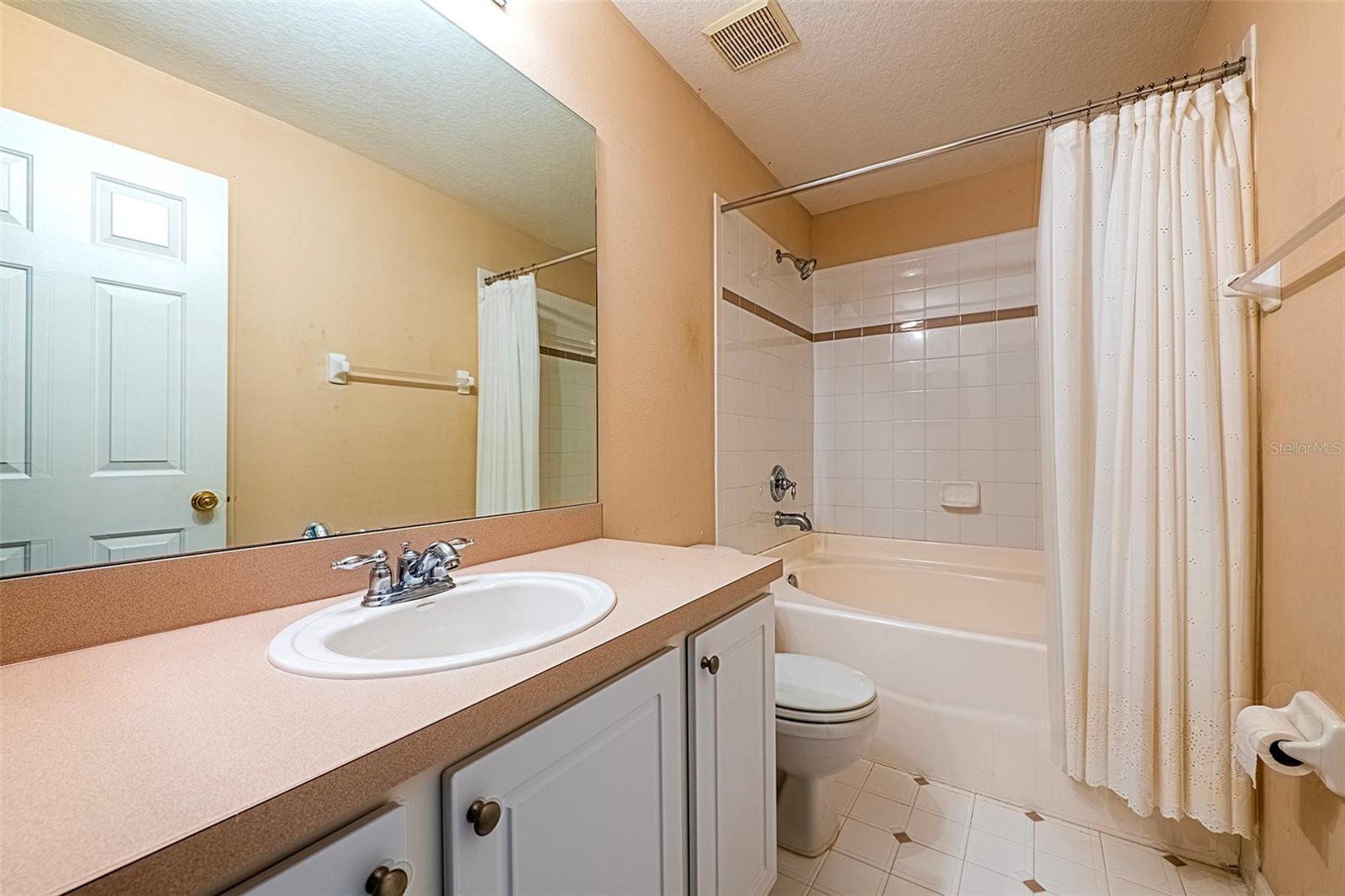 Image 6 of 36 For 170 Coquina Bay Drive