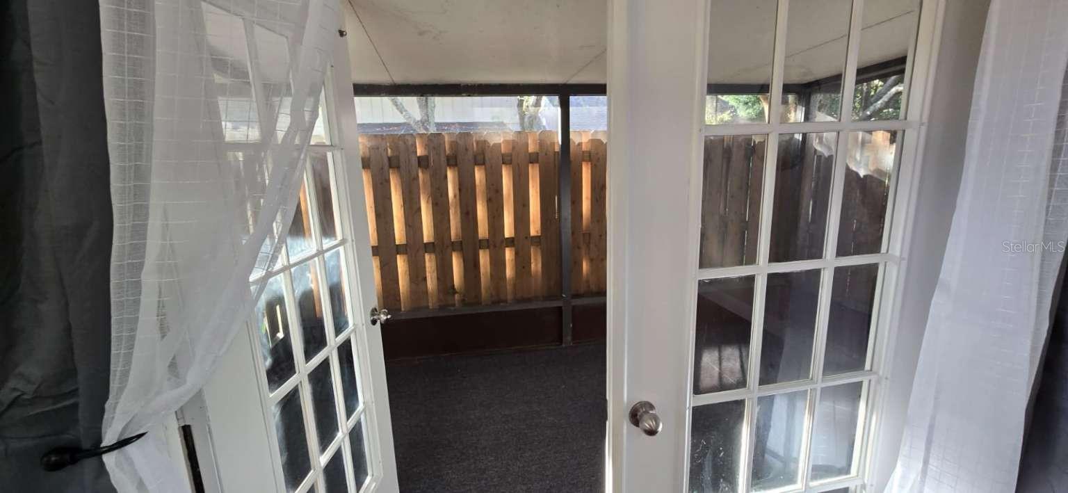 Image 10 of 20 For 4585 Lighthouse Circle 49