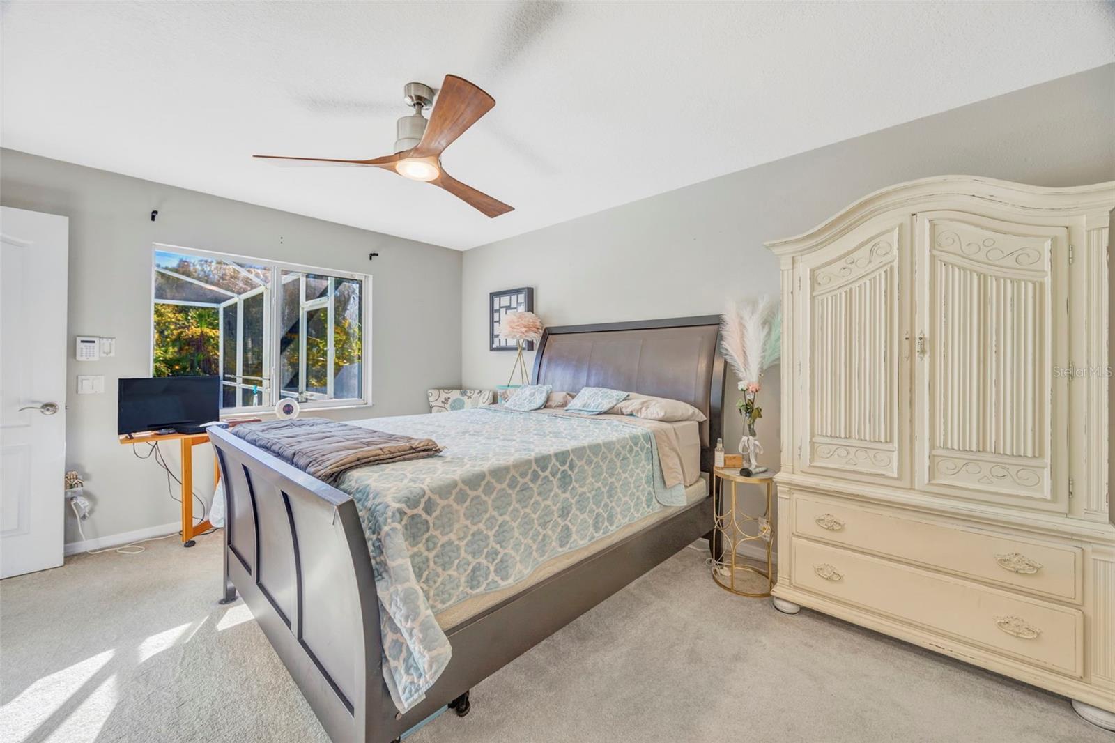 Image 18 of 56 For 30512 Wrencrest Drive