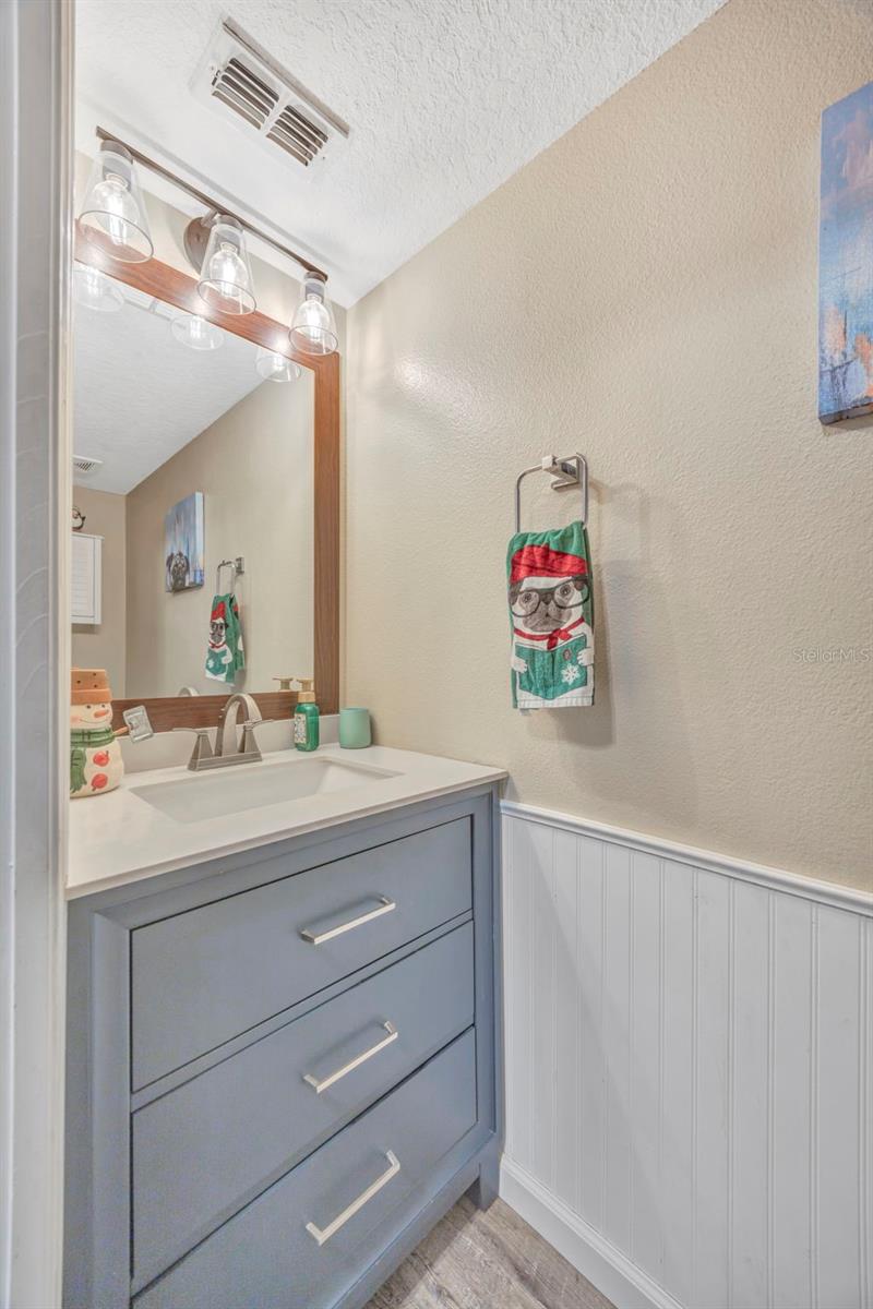 Image 9 of 56 For 30512 Wrencrest Drive