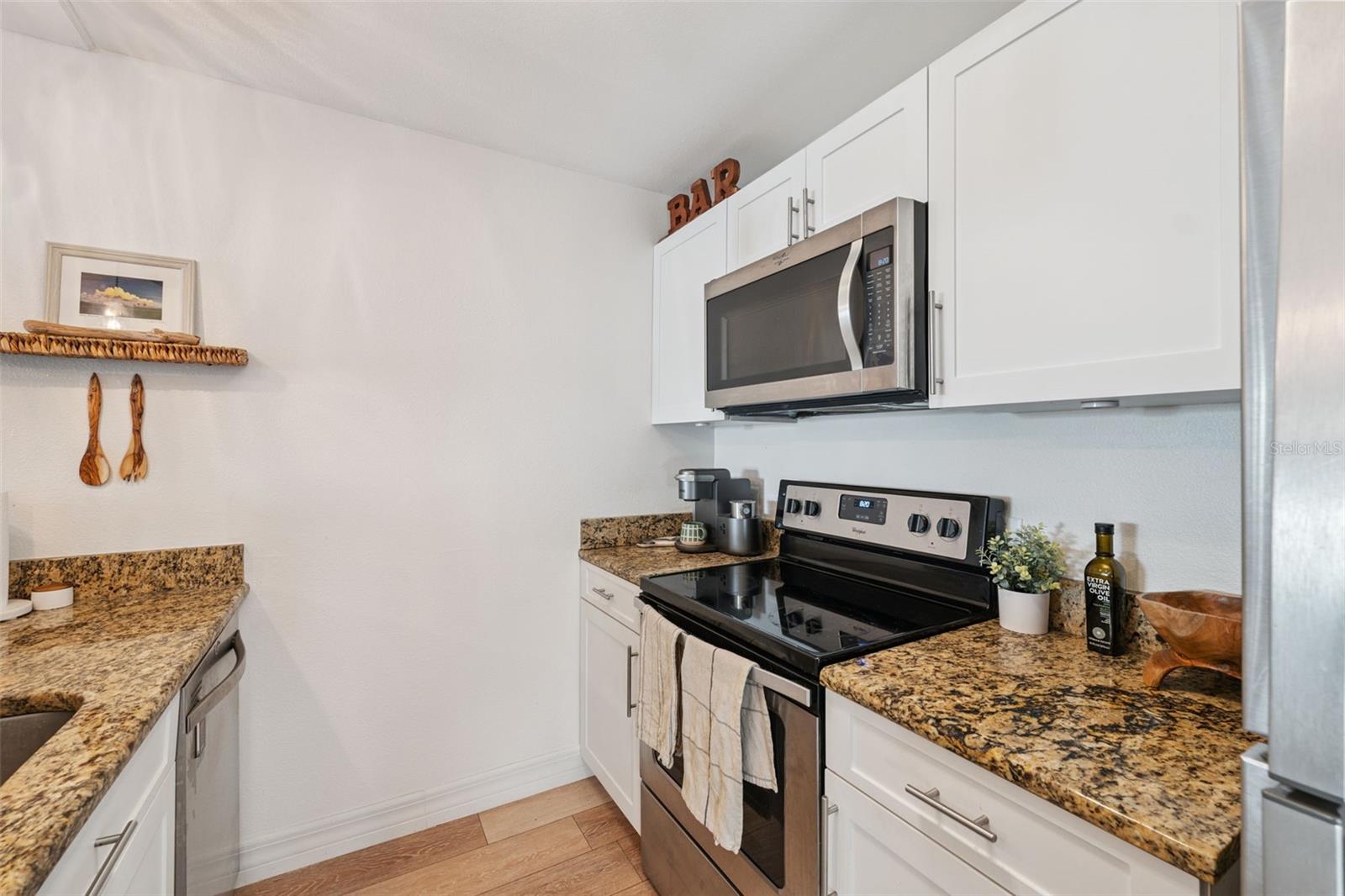 Image 15 of 49 For 4821 Mcelroy Avenue D210