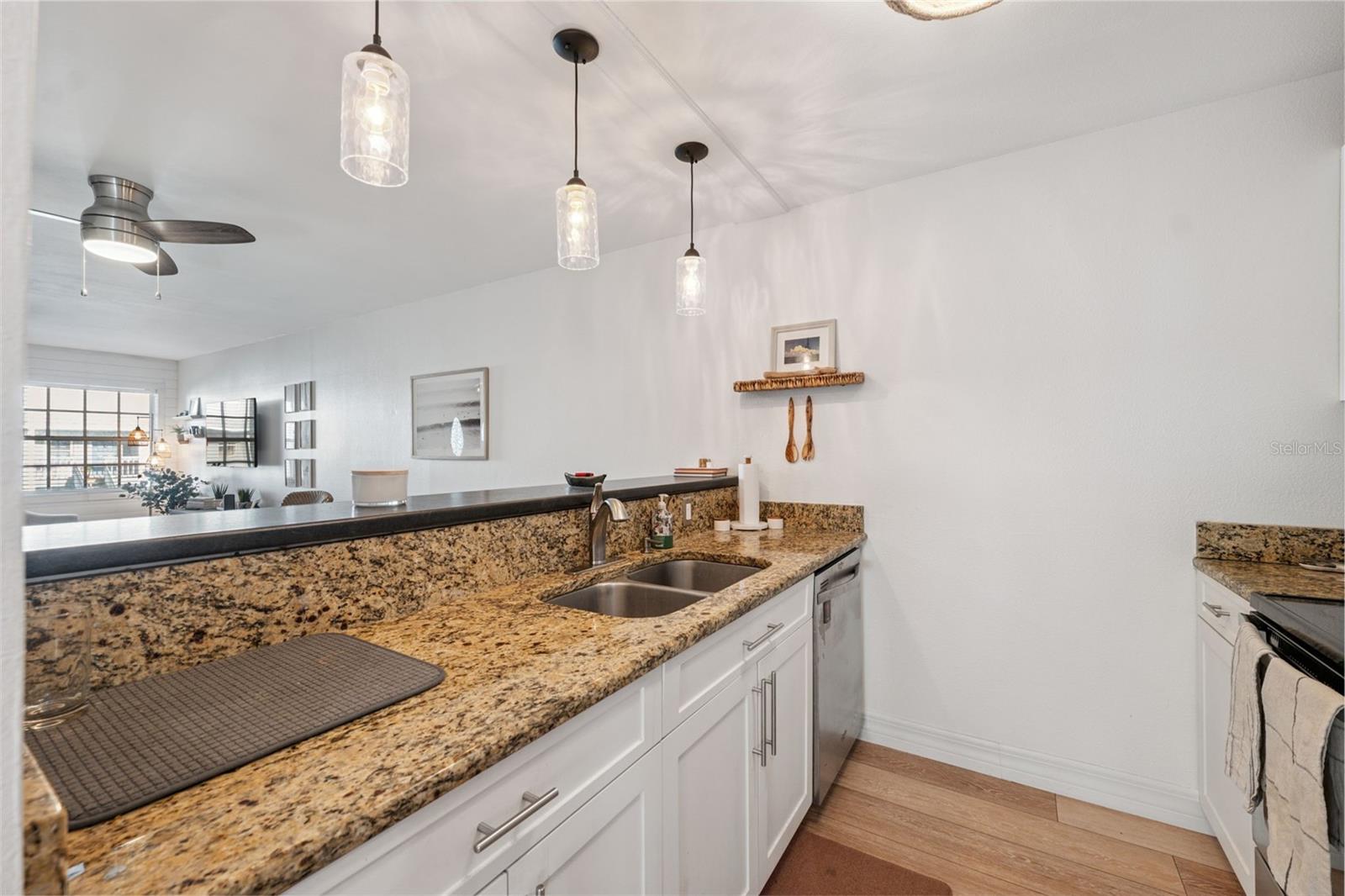 Image 16 of 49 For 4821 Mcelroy Avenue D210