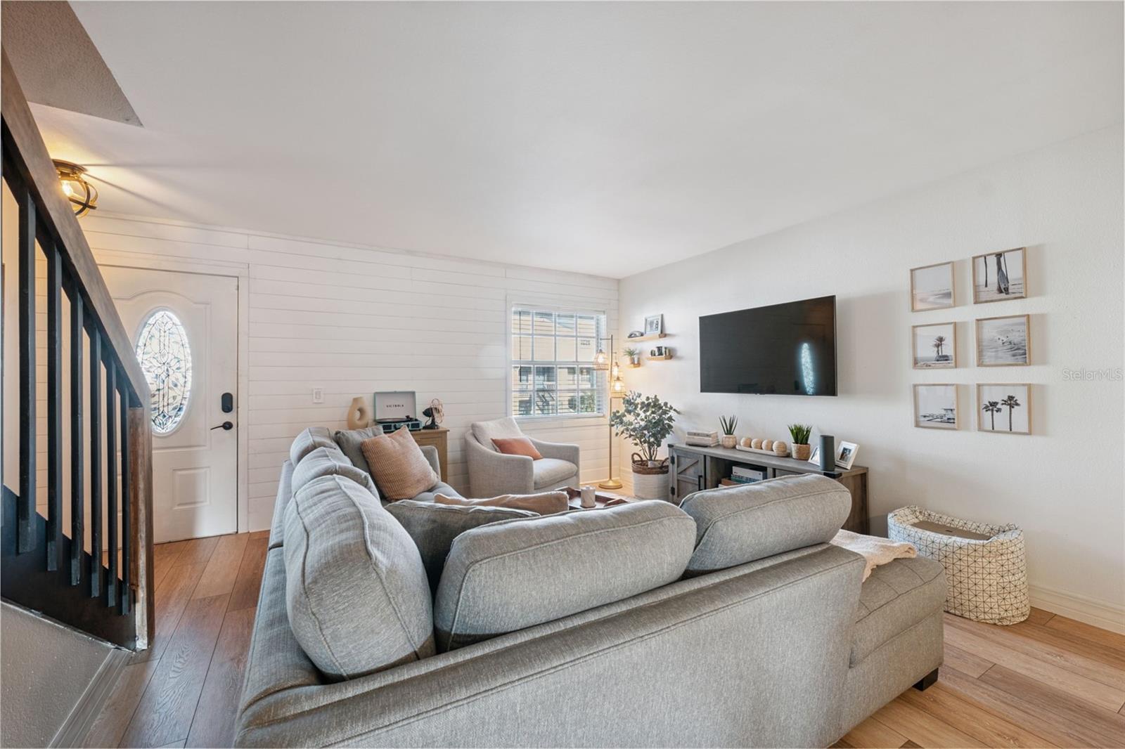 Image 6 of 49 For 4821 Mcelroy Avenue D210