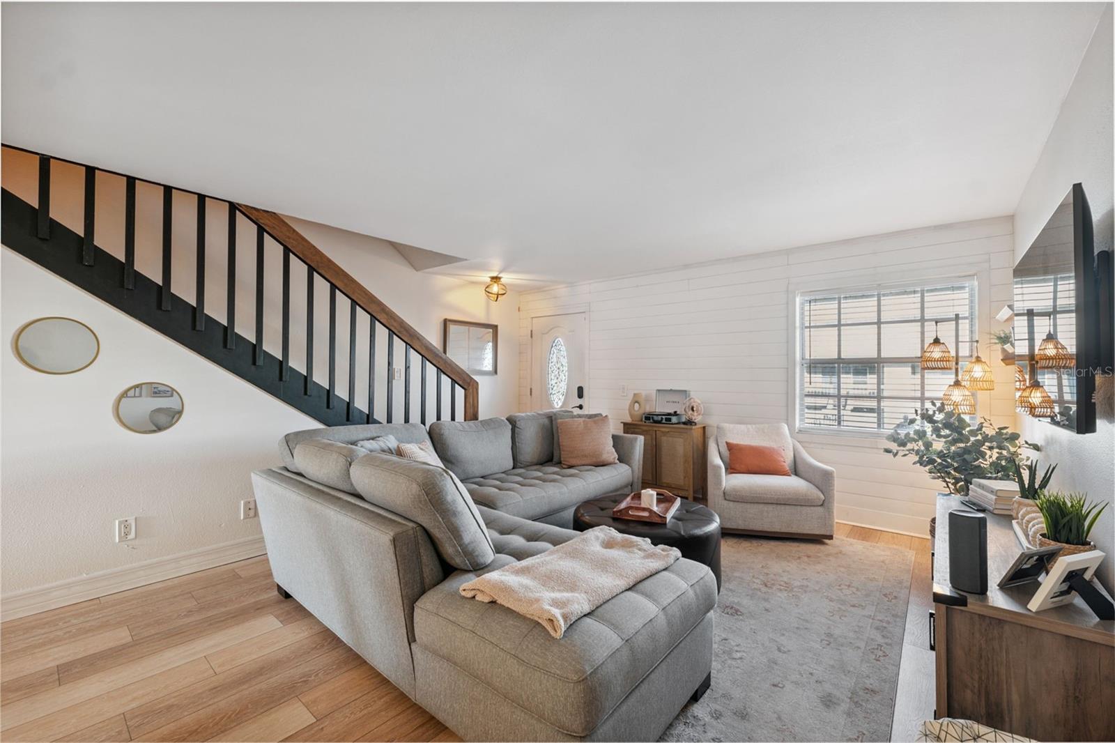 Image 8 of 49 For 4821 Mcelroy Avenue D210