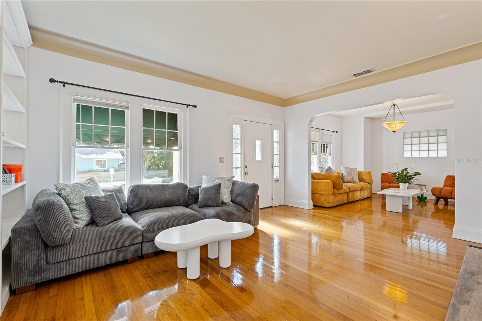 Image 2 of 17 For 727 23rd Avenue N