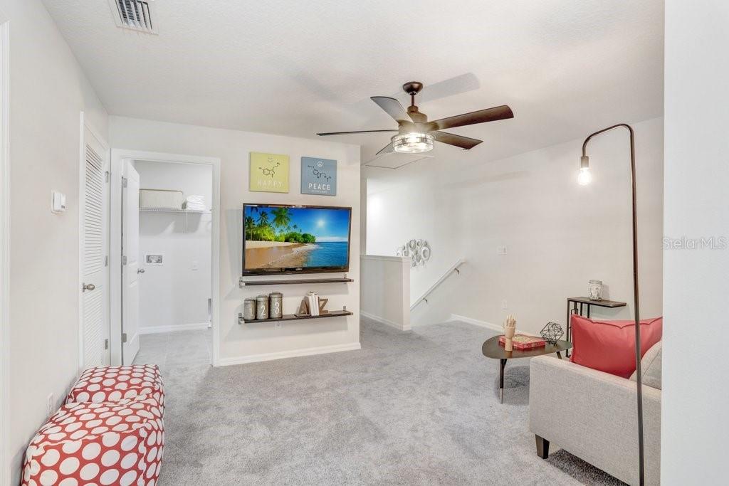 Listing photo id 11 for 5349 Coldpine Place