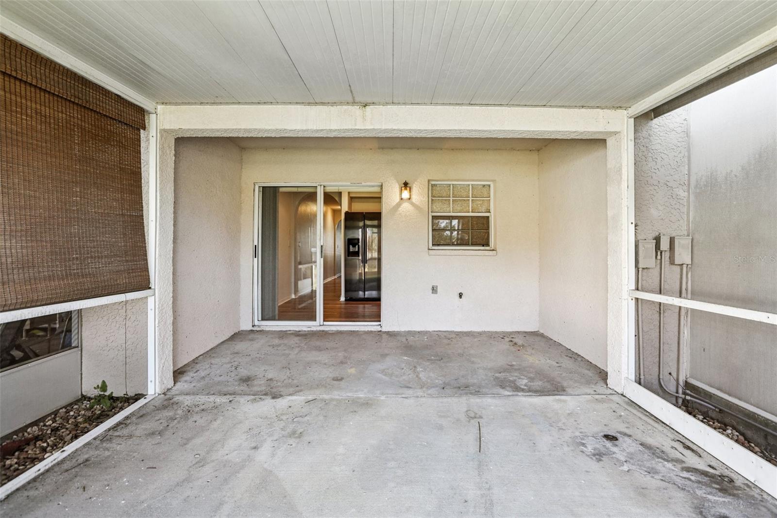 Image 23 of 28 For 729 Kensington Lake Circle