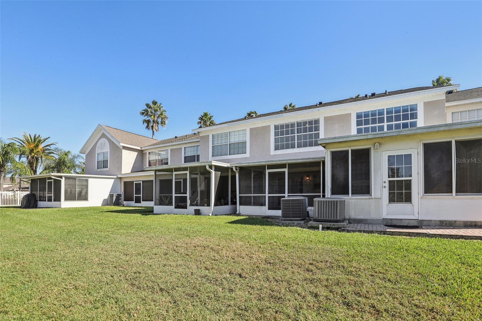 Image 25 of 28 For 729 Kensington Lake Circle