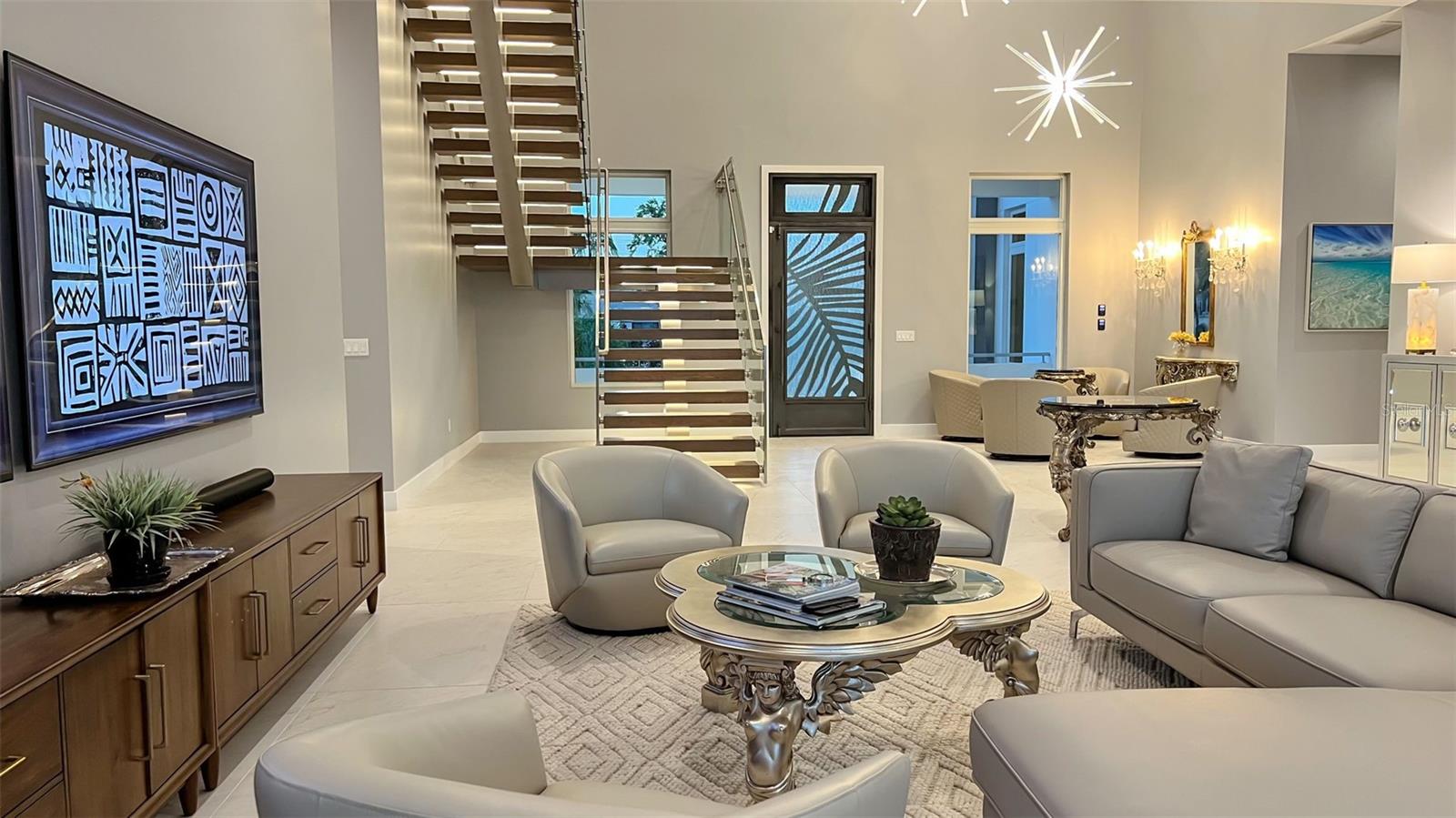 Listing photo id 27 for 90 Martinique Avenue