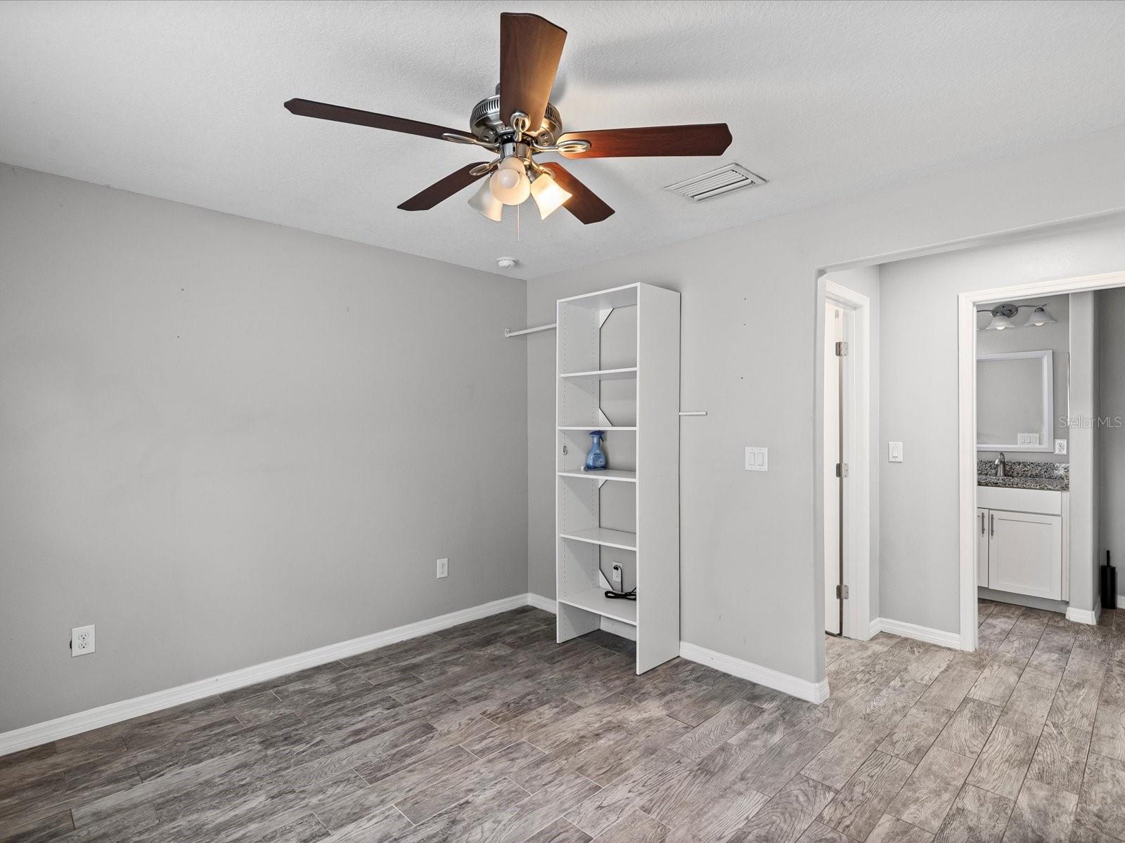 Image 25 of 35 For 1238 Vista Way