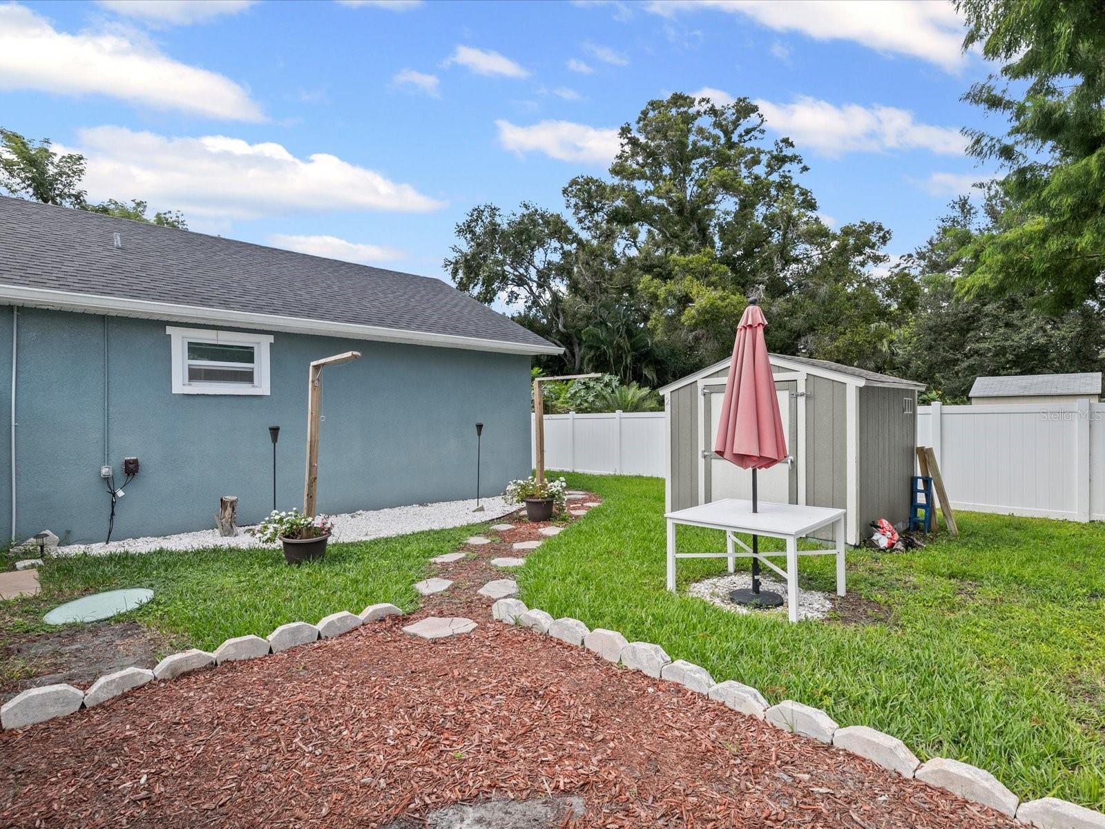 Image 33 of 35 For 1238 Vista Way