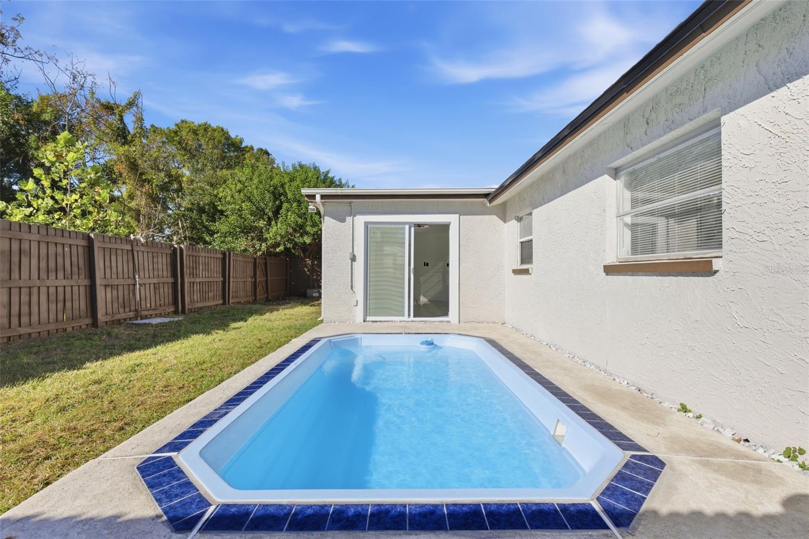 Image 38 of 60 For 5644 Auld Lane