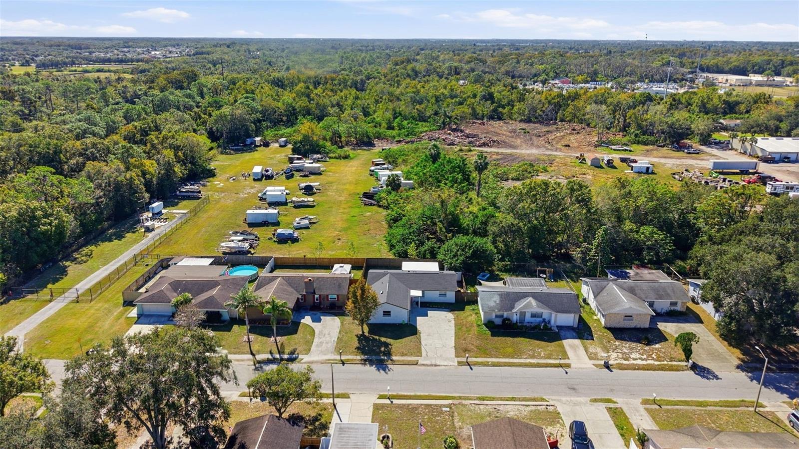 Image 53 of 60 For 5644 Auld Lane