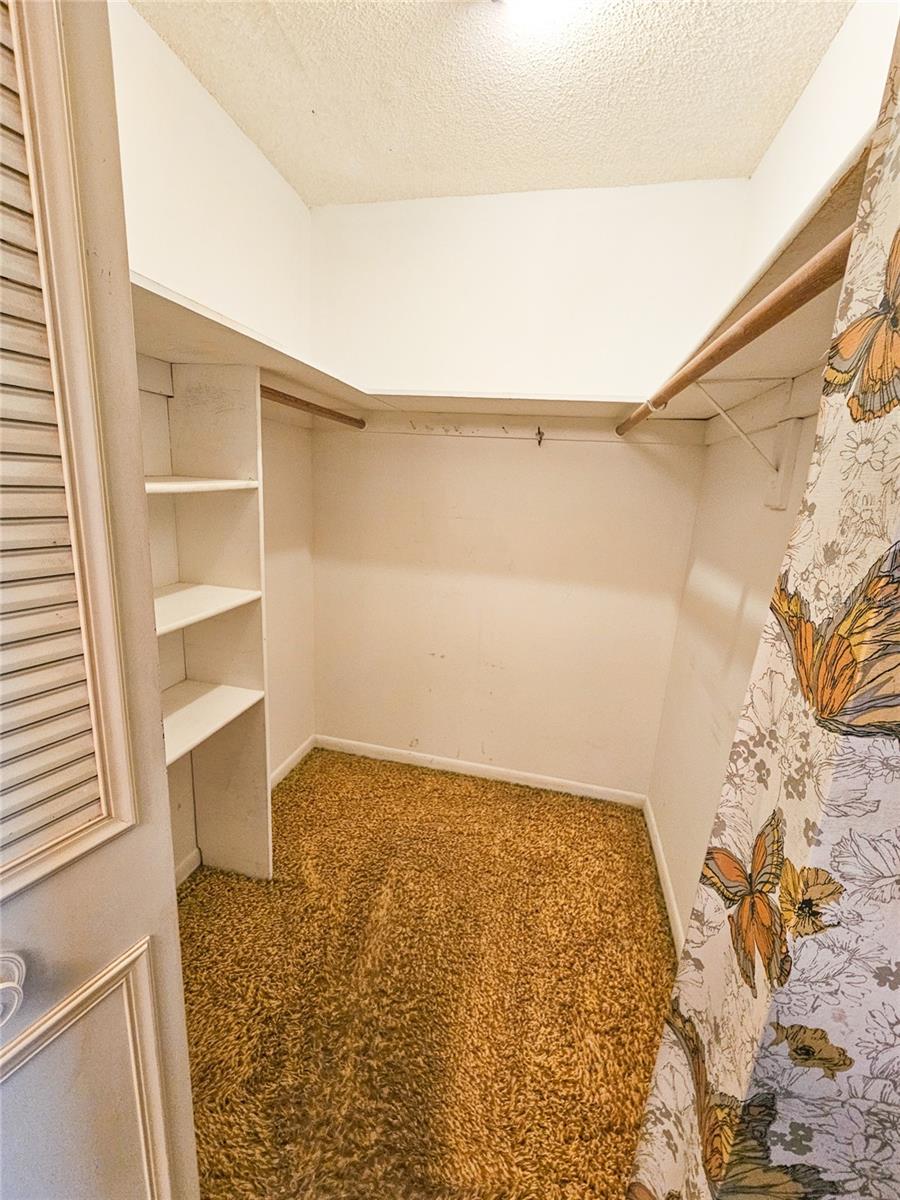 Image 20 of 35 For 5980 Shore Boulevard S 904