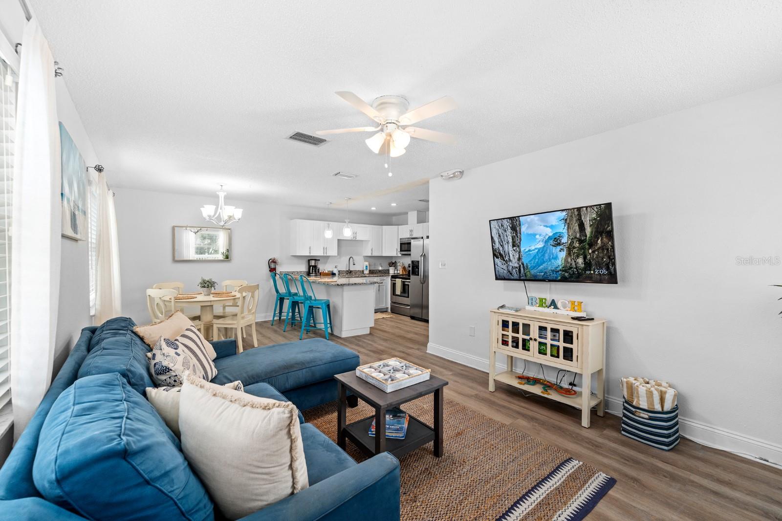 Image 21 of 53 For 807 Gulf Boulevard