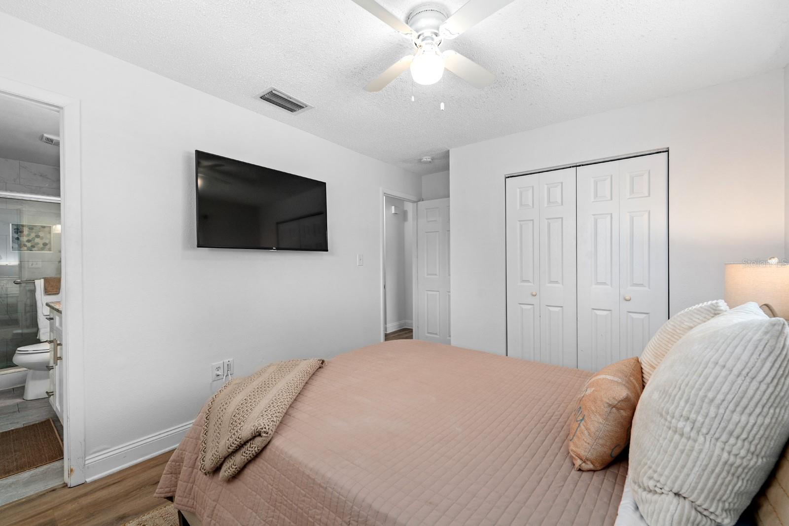 Image 31 of 53 For 807 Gulf Boulevard