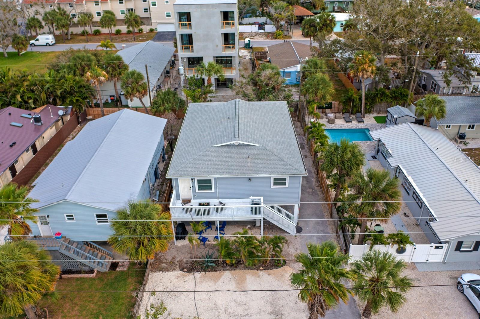 Image 43 of 53 For 807 Gulf Boulevard