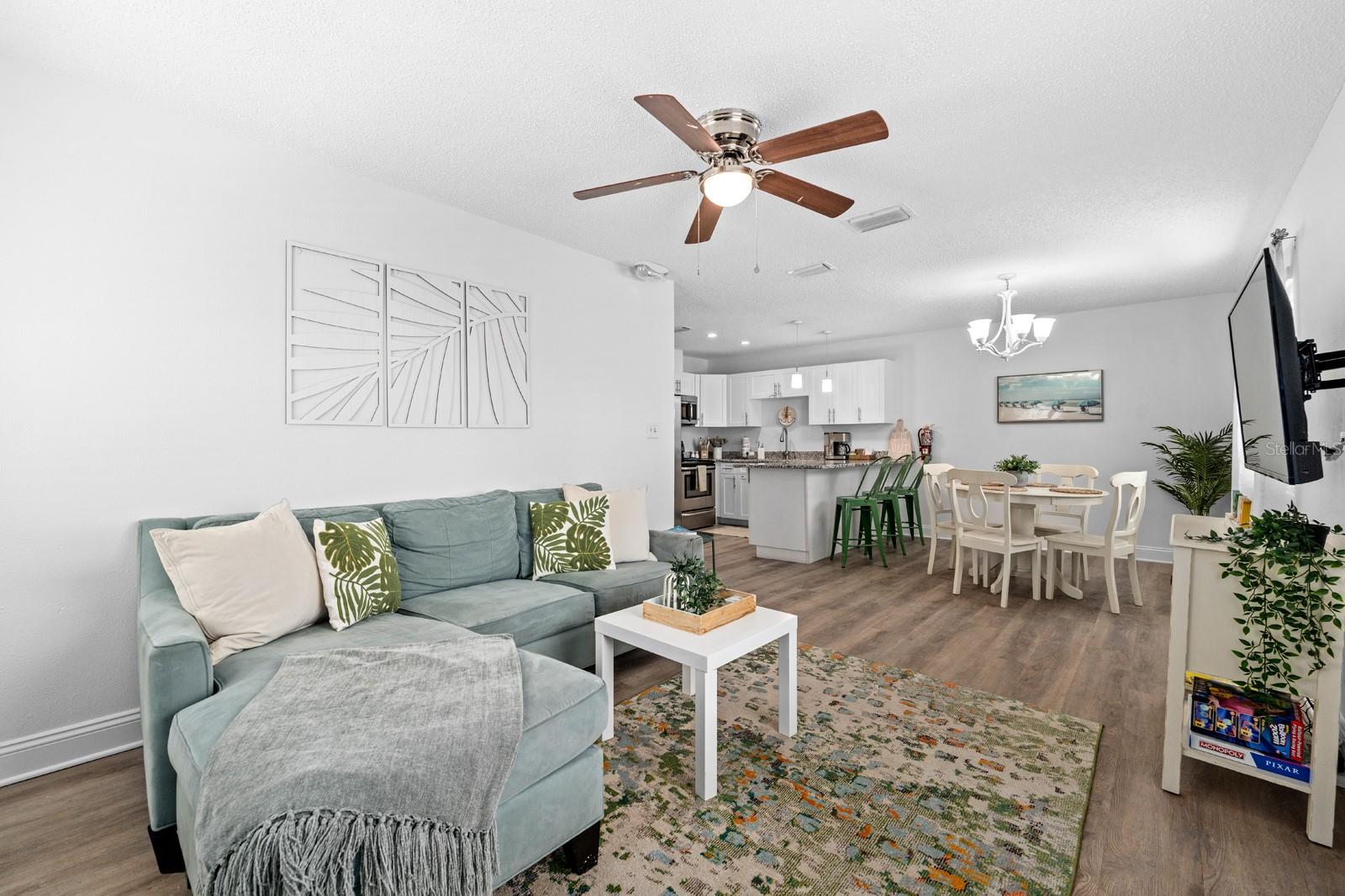 Image 8 of 53 For 807 Gulf Boulevard