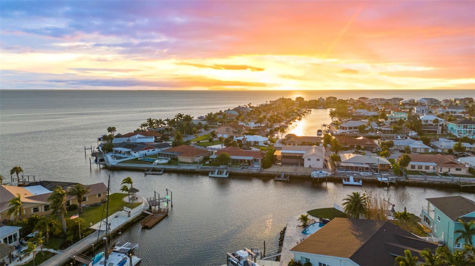 Image 39 of 84 For 3711 Floramar Terrace