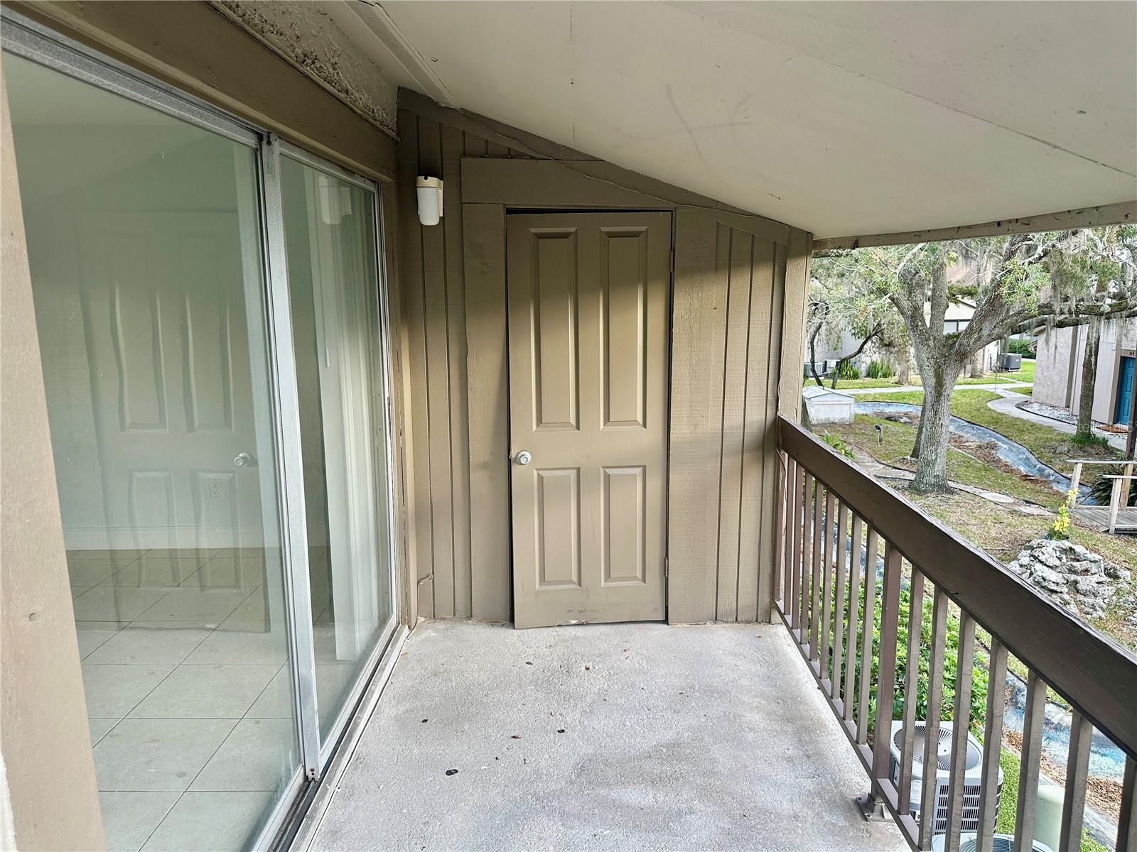 Image 17 of 20 For 6344 Newtown Circle B2