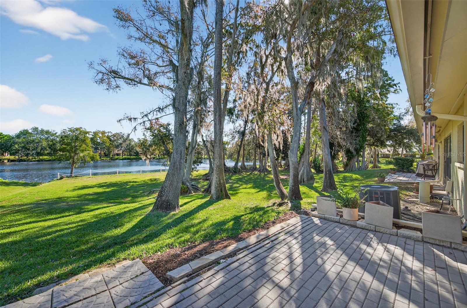 Image 18 of 35 For 2529 Oakleaf Lane 30a